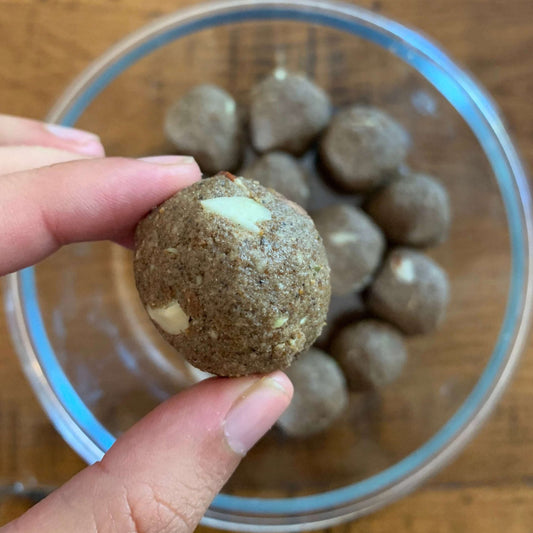 Gond Bajra Laddu